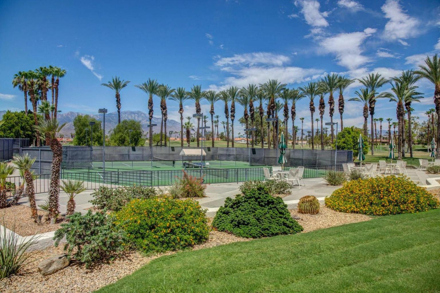 Idyll In The Desert - Immaculate Getaway Appartamento Palm Desert
